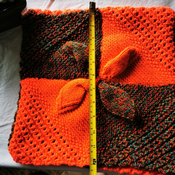 Crocheted Cover for Throw Pillow - Picture 10 of 11